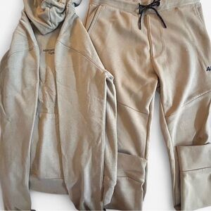 Aeropostale Men's Hoodie & Jogger Set in Light Tan